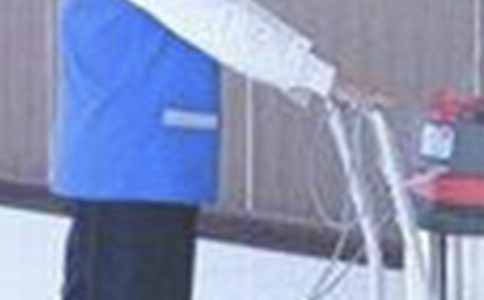 家政服務員合同通用7篇