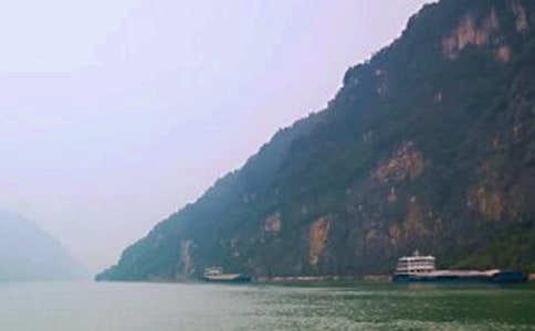 游三峽作文(集合15篇)